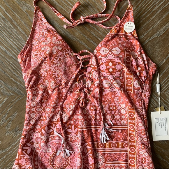 NWT Woman’s On Shore 1 Piece Floral Tummy Control Swimsuit in Coral (10) - Picture 2 of 9